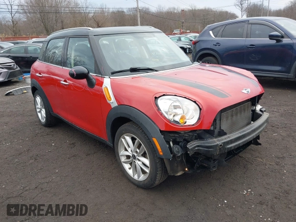 2013 MINI Cooper Countryman with VIN WMWZB3C57DWM07565, listed as a IAAI auction lot 41655938 with 62,694 mi miles. Bid and sale history available at carsss.com. Image 1.