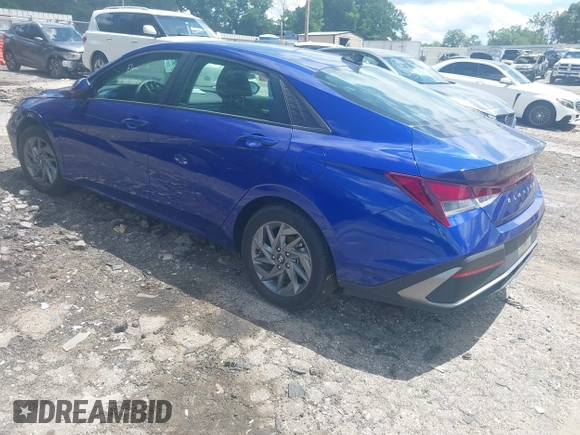 2024 Hyundai Elantra SEL with VIN KMHLM4DG4RU650273, listed as a IAAI auction lot 42192319 with 24,721 mi miles and . Bid and sale history available at DreamBid. Image 3.