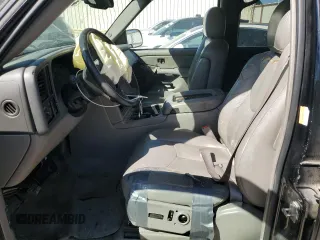 2004 Chevrolet Suburban LT with VIN 1GNEC16ZX4J237711, listed as a Copart auction lot 48669395 with 256,433 mi miles and Salvage Title. Bid and sale history available at carsss.com. Image 7.