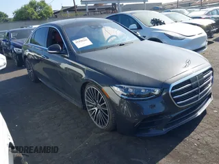 2021 Mercedes-Benz S 580 with VIN W1K6G7GB2MA038504, listed as a IAAI auction lot 42450266 with 29,646 mi miles and . Bid and sale history available at DreamBid. Image 1.