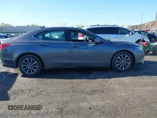 2018 Acura TLX with VIN 19UUB1F31JA011086, listed as a IAAI auction lot 42125299 with 115,171 mi miles and . Bid and sale history available at carsss.com. Image 13.