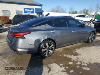 2019 Nissan Altima SV z VIN 1N4BL4DV9KC253225, wystawiony jako Copart lot #51816795 z przebiegiem 109 047 mil mil oraz Szkoda całkowita • Salvage title. Historia ofert i sprzedaży dostępna na DreamBid. Obrazek 3.