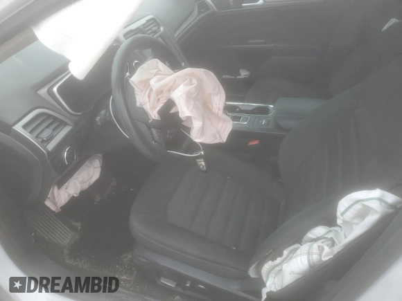 2020 Ford Fusion SE with VIN 3FA6P0HD3LR148537, listed as a Copart auction lot 44025495 with 86,270 mi miles and Salvage Title. Bid and sale history available at DreamBid. Image 7.