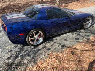 2004 Chevrolet Corvette Z06 with VIN 1G1YY12S945126732, listed as a Copart auction lot 46402085 with 34,600 mi miles and Clean Title. Bid and sale history available at carsss.com. Image 4.
