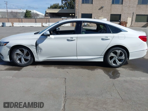 2018 Honda Accord EX-L z VIN 1HGCV1F52JA083242, wystawiony jako IAAI lot #41544446 z przebiegiem 22 387 mil mil oraz . Historia ofert i sprzedaży dostępna na DreamBid. Obrazek 14.