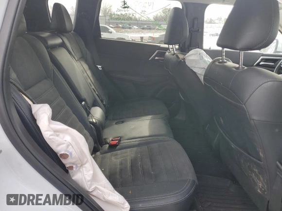 2024 Mitsubishi Outlander SE z VIN JA4J4VA88RZ020090, wystawiony jako Copart lot #45466615 z przebiegiem 41 644 mil mil oraz Szkoda całkowita • Salvage title. Historia ofert i sprzedaży dostępna na DreamBid. Obrazek 11.