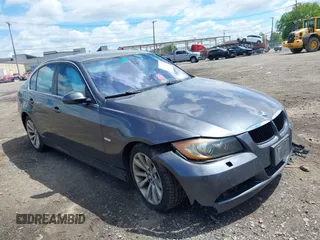 2006 BMW 3 Series 330xi с VIN WBAVD33566KL53162, выставлен на аукционе IAAI как лот 42301284 с пробегом 158 000 миль миль и . История ставок и продаж доступна на DreamBid. Изображение 1.