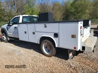 2017 Ford Super Duty F-450 DRW XLT with VIN 1FDTF4GY0HDA05469, listed as a Copart auction lot 52055895 with 123,178 mi miles and Clean Title. Bid and sale history available at carsss.com. Image 2.