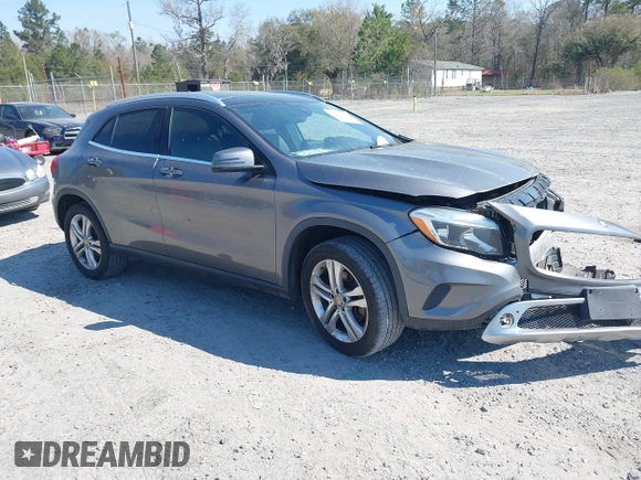 2017 Mercedes-Benz GLA 250 z VIN WDCTG4GB1HJ295973, wystawiony jako IAAI lot #41832460 z przebiegiem 84 945 mil mil oraz . Historia ofert i sprzedaży dostępna na DreamBid. Obrazek 1.