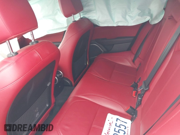 2019 Alfa Romeo Giulia z VIN ZARFAMAN2K7621023, wystawiony jako IAAI lot #41896048 z przebiegiem Nie podano mil oraz . Historia ofert i sprzedaży dostępna na DreamBid. Obrazek 8.