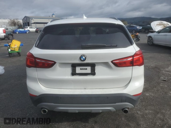 2017 BMW X1 sDrive28i with VIN WBXHU7C32H5H37758, listed as a Copart auction lot 48173225 with 86,488 mi miles and Salvage Title. Bid and sale history available at carsss.com. Image 6.