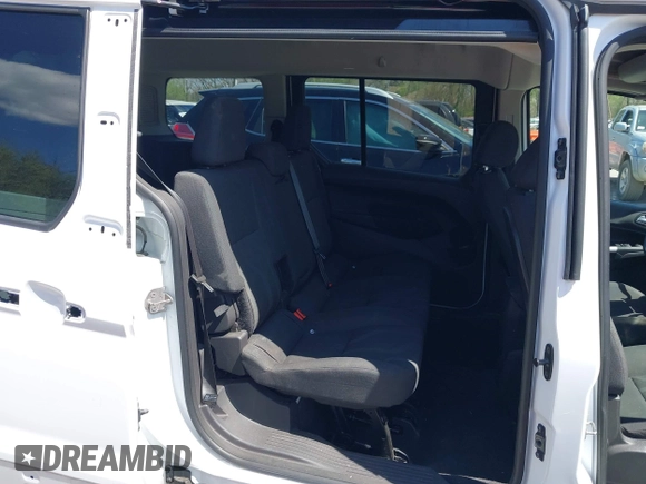 2014 Ford Transit Connect XLT z VIN NM0GS9F77E1163289, wystawiony jako IAAI lot #41997365 z przebiegiem 194 643 mil mil oraz . Historia ofert i sprzedaży dostępna na DreamBid. Obrazek 8.