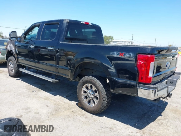 2017 Ford F-250 Lariat с VIN 1FT7W2BT2HEC45252, выставлен на аукционе IAAI как лот 42542246 с пробегом Не указан миль и . История ставок и продаж доступна на DreamBid. Изображение 3.