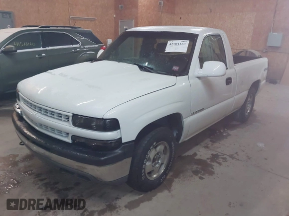 2002 Chevrolet Silverado 1500 LS with VIN 1GCEK14T02Z120888, listed as a IAAI auction lot 41504133 with 131,667 mi miles. Bid and sale history available at carsss.com. Image 2.