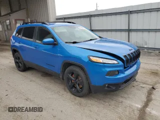 2018 Jeep Cherokee Latitude with VIN 1C4PJLCB0JD576773, listed as a Copart auction lot 51104415 with 136,063 mi miles and Salvage Title. Bid and sale history available at carsss.com. Image 4.