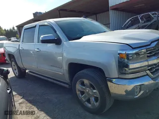 2017 Chevrolet Silverado 1500 LTZ with VIN 3GCUKSEJ9HG307781, listed as a IAAI auction lot 40750197 with 114,358 mi miles. Bid and sale history available at carsss.com. Image 14.