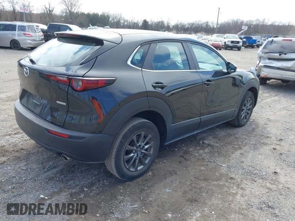 2021 Mazda CX-30 S with VIN 3MVDMBAL5MM214185, listed as a IAAI auction lot 41800888 with 33,267 mi miles and . Bid and sale history available at carsss.com. Image 4.