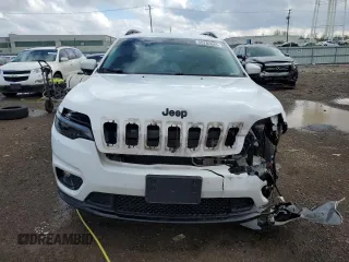 2019 Jeep Cherokee Altitude z VIN 1C4PJLLB7KD286063, wystawiony jako Copart lot #55282685 z przebiegiem 128 660 mil mil oraz Szkoda całkowita • Salvage title. Historia ofert i sprzedaży dostępna na DreamBid. Obrazek 5.