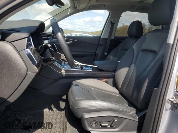 2020 Audi Q7 Premium with VIN WA1AJAF70LD010885, listed as a Copart auction lot 52346325 with 51,962 mi miles and Salvage Title. Bid and sale history available at carsss.com. Image 7.
