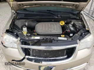 2014 Chrysler Town & Country Touring z VIN 2C4RC1BG0ER293958, wystawiony jako Copart lot #52172065 z przebiegiem 139 922 mil mil oraz Szkoda całkowita • Salvage title. Historia ofert i sprzedaży dostępna na DreamBid. Obrazek 12.
