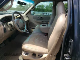 2000 Ford F-150 XL z VIN 1FTRX18L7YNB44005, wystawiony jako Copart lot #56535195 z przebiegiem 187 429 mil mil oraz Szkoda całkowita • Salvage title. Historia ofert i sprzedaży dostępna na DreamBid. Obrazek 7.
