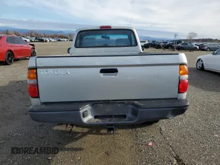 2001 Toyota Tacoma z VIN 5TENL42N71Z825712, wystawiony jako Copart lot #85232384 z przebiegiem 168 948 mil mil oraz Szkoda całkowita • Salvage title. Historia ofert i sprzedaży dostępna na DreamBid. Obrazek 6.