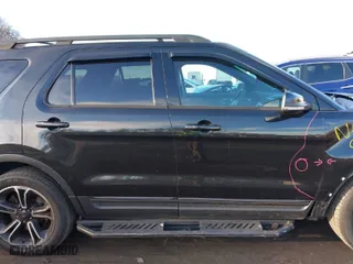 2015 Ford Explorer Sport with VIN 1FM5K8GT5FGC44009, listed as a IAAI auction lot 41434177 with 102,918 mi miles. Bid and sale history available at carsss.com. Image 13.