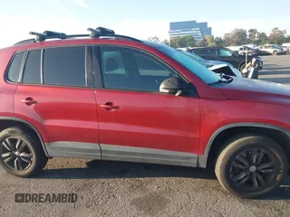 2015 Volkswagen Tiguan R-Line with VIN WVGAV7AX2FW115582, listed as a IAAI auction lot 42215389 with 168,182 mi miles and . Bid and sale history available at DreamBid. Image 13.