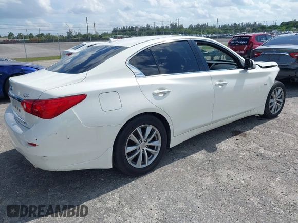2016 Infiniti Q50 2.0t Premium with VIN JN1CV7AR9GM253439, listed as a IAAI auction lot 39334740 with 90,101 mi miles. Bid and sale history available at carsss.com. Image 4.