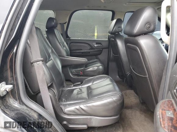 2007 GMC Yukon Denali с VIN 1GKFK63827J311947, выставлен на аукционе Copart как лот 64693185 с пробегом 222 017 миль миль и Чистый • Clean title. История ставок и продаж доступна на DreamBid. Изображение 11.