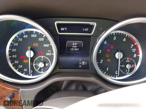 2014 Mercedes-Benz M ML 550 with VIN 4JGDA7DBXEA291980, listed as a IAAI auction lot 42161942 with 121,341 mi miles. Bid and sale history available at carsss.com. Image 15.