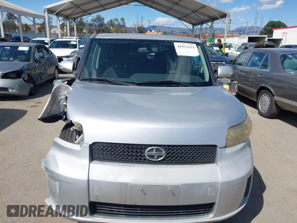 2009 Scion xB with VIN JTLKE50E991081756, listed as a IAAI auction lot 41952232 with 167,079 mi miles. Bid and sale history available at carsss.com. Image 12.