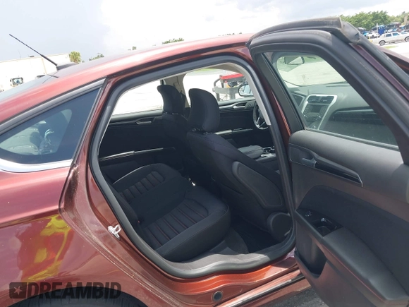 2015 Ford Fusion SE with VIN 3FA6P0HD4FR190767, listed as a IAAI auction lot 42671739 with 59,114 mi miles and . Bid and sale history available at DreamBid. Image 8.
