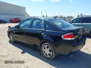 2008 Ford Focus SE with VIN 1FAHP35N78W262939, listed as a IAAI auction lot 41655534 with 274,086 mi miles. Bid and sale history available at carsss.com. Image 3.