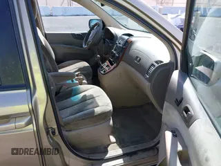 2006 Kia Sedona LX with VIN KNDMB233X66069684, listed as a IAAI auction lot 41997424 with 191,982 mi miles. Bid and sale history available at carsss.com. Image 5.