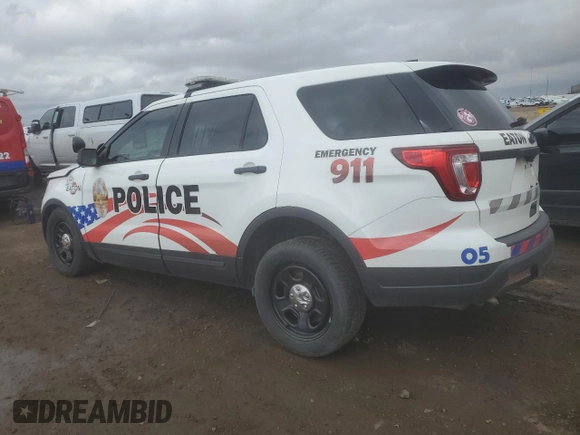 2018 Ford Police Interceptor Utility с VIN 1FM5K8AR6JGA92022, выставлен на аукционе Copart как лот 52027925 с пробегом 63 493 миль миль и Списание • Salvage title. История ставок и продаж доступна на DreamBid. Изображение 2.