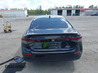 2024 Honda Accord Sport с VIN 1HGCY2F5XRA038624, выставлен на аукционе IAAI как лот 42079871 с пробегом 8 557 миль миль и . История ставок и продаж доступна на DreamBid. Изображение 16.