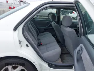 2000 Toyota Camry LE z VIN JT2BF28K3Y0289145, wystawiony jako IAAI lot #42455085 z przebiegiem 202 809 mil mil oraz . Historia ofert i sprzedaży dostępna na DreamBid. Obrazek 8.