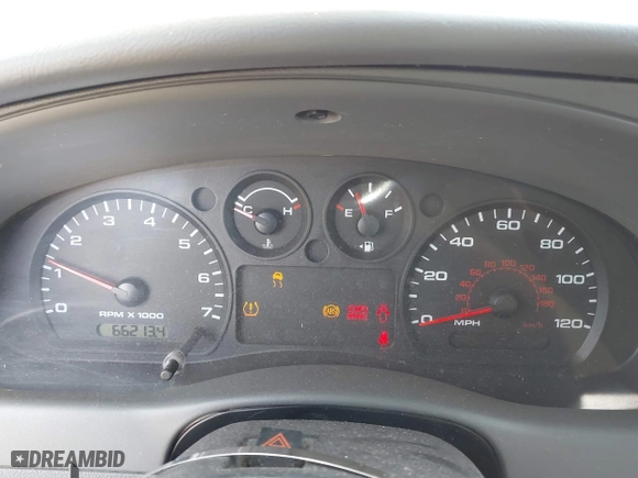 2011 Ford Ranger XLT with VIN 1FTLR4FE1BPA42023, listed as a IAAI auction lot 41812346 with 66,213 mi miles. Bid and sale history available at carsss.com. Image 7.