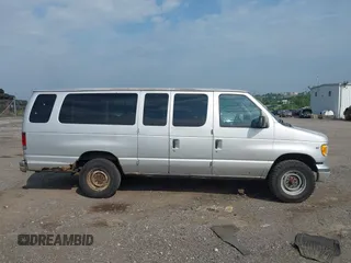 2002 Ford Econoline Passenger XL с VIN 1FBSS31L22HB33221, выставлен на аукционе IAAI как лот 42613580 с пробегом 196 057 миль миль и . История ставок и продаж доступна на DreamBid. Изображение 13.