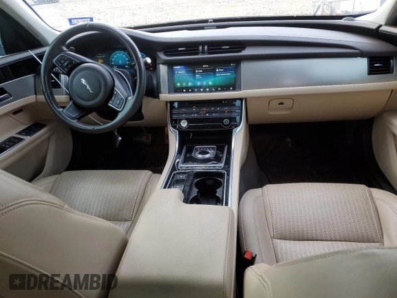 2017 Jaguar XF 20d Prestige with VIN SAJBE4BN4HCY23617, listed as a Copart auction lot 37232073 with 111,193 mi miles. Bid and sale history available at carsss.com. Image 8.