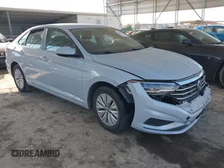 2019 Volkswagen Jetta S z VIN 3VWCB7BU3KM140279, wystawiony jako IAAI lot #41485306 z przebiegiem 68 105 mil mil oraz . Historia ofert i sprzedaży dostępna na DreamBid. Obrazek 1.
