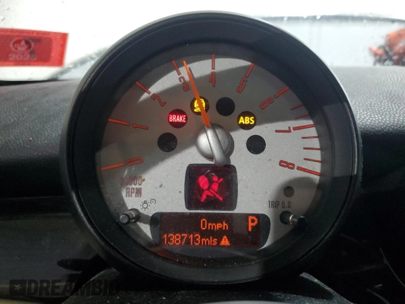 2012 MINI Hardtop with VIN WMWSU3C56CT543312, listed as a Copart auction lot 55786805 with 138,713 mi miles and Salvage title. Bid and sale history available at DreamBid. Image 9.