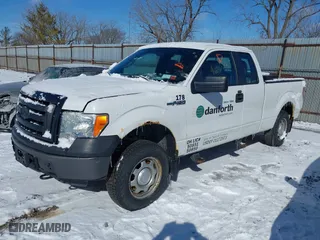 2011 Ford F-150 XL with VIN 1FTFX1EF5BKD79951, listed as a IAAI auction lot 41603505 with 144,483 mi miles. Bid and sale history available at carsss.com. Image 17.