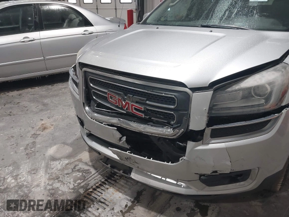 2014 GMC Acadia SLT with VIN 1GKKRRKD8EJ351912, listed as a IAAI auction lot 41265895 with 126,127 mi miles. Bid and sale history available at carsss.com. Image 6.