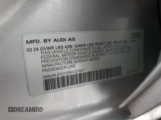 2024 Audi A3 Premium z VIN WAUAUDGY2RA127557, wystawiony jako Copart lot #58738645 z przebiegiem 18 581 mil mil oraz Tytuł czysty. Historia ofert i sprzedaży dostępna na DreamBid. Obrazek 13.