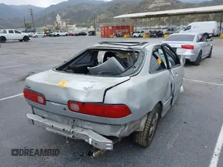 2000 Acura Integra LS z VIN JH4DC4452YS001168, wystawiony jako IAAI lot #42081968 z przebiegiem Nie podano mil oraz . Historia ofert i sprzedaży dostępna na DreamBid. Obrazek 4.