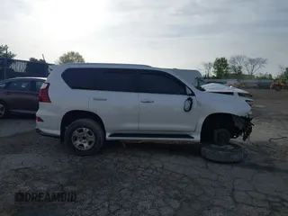 2021 Lexus GX 460 Premium with VIN JTJAM7BX8M5289419, listed as a IAAI auction lot 42037078 with 32,003 mi miles and . Bid and sale history available at DreamBid. Image 14.