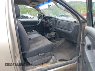 2002 Dodge 1500 ST with VIN 1D7HU16N22J263545, listed as a IAAI auction lot 42195959 with 215,259 mi miles. Bid and sale history available at carsss.com. Image 5.
