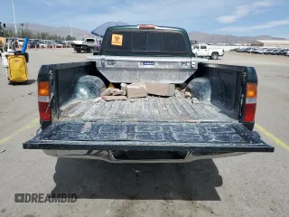 1999 Toyota Tacoma z VIN 4TANL42N3XZ501186, wystawiony jako Copart lot #50843715 z przebiegiem 323 347 mil mil oraz Nie do naprawy • Non repairable. Historia ofert i sprzedaży dostępna na DreamBid. Obrazek 6.